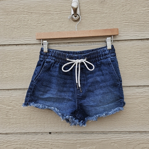 Kendall + Kylie The Jogger Short in Desert Song dark denim pull on XS - Picture 1 of 8